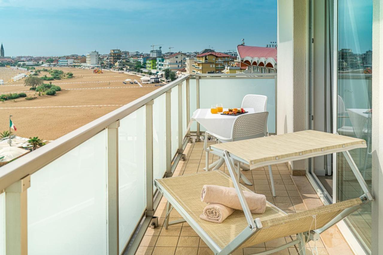 Hotel Karinzia Caorle Exterior foto